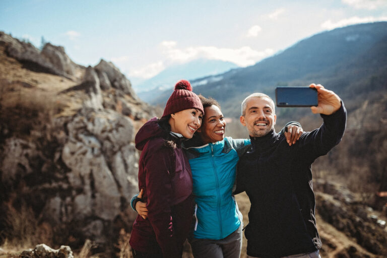 ‘షోల్డర్ సీజన్’ ప్రయాణంలో మీరు ఎంత ఆదా చేయవచ్చు? మేము సంఖ్యలను క్రంచ్ చేసాము