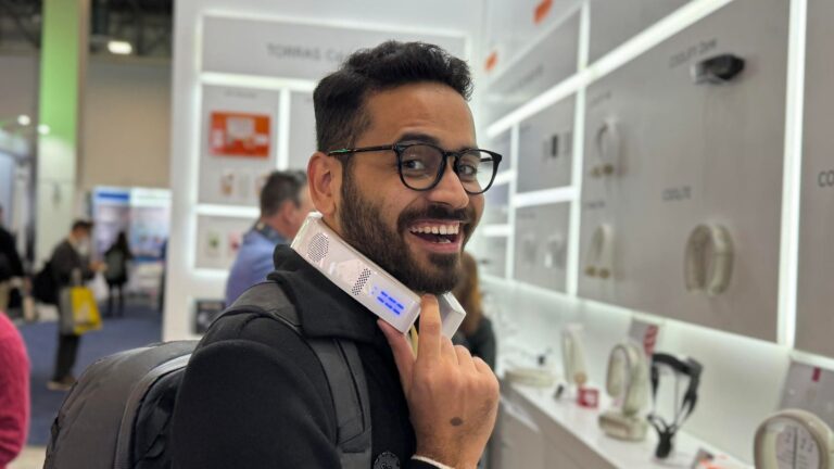 CES 2024లో ప్రయాణం కోసం ఇష్టమైన సాంకేతిక ఉపకరణాలు