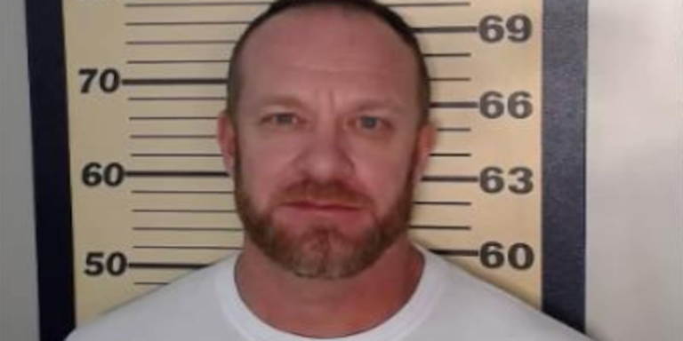 మాడిసన్ బిజినెస్ యూనిట్ నుండి గోల్ఫ్ కార్ట్ దొంగిలించినందుకు నిందితుడు అరెస్ట్