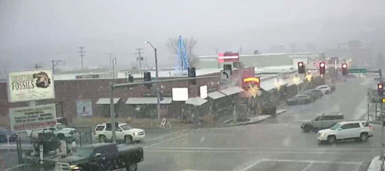 శీతాకాల వాతావరణం అర్కాన్సాస్లో ప్రయాణాన్ని నెమ్మదిస్తుంది