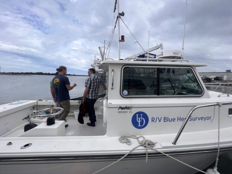 రోబోట్ షిప్లు మరియు డిజిటల్ కవలలు