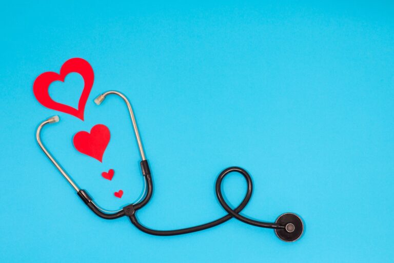 NHS ఆరోగ్య తనిఖీలు గుండె, మెదడు, మూత్రపిండాలు మరియు కాలేయ వ్యాధుల ప్రమాదాన్ని తగ్గించడానికి లింక్ చేయబడ్డాయి