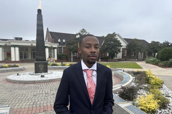 ఫ్లోరిడా యొక్క ఏకైక పబ్లిక్ HBCUలోని విద్యార్థులు జాతి విద్యపై రాజకీయ ప్రభావాన్ని నిశితంగా పరిశీలిస్తారు