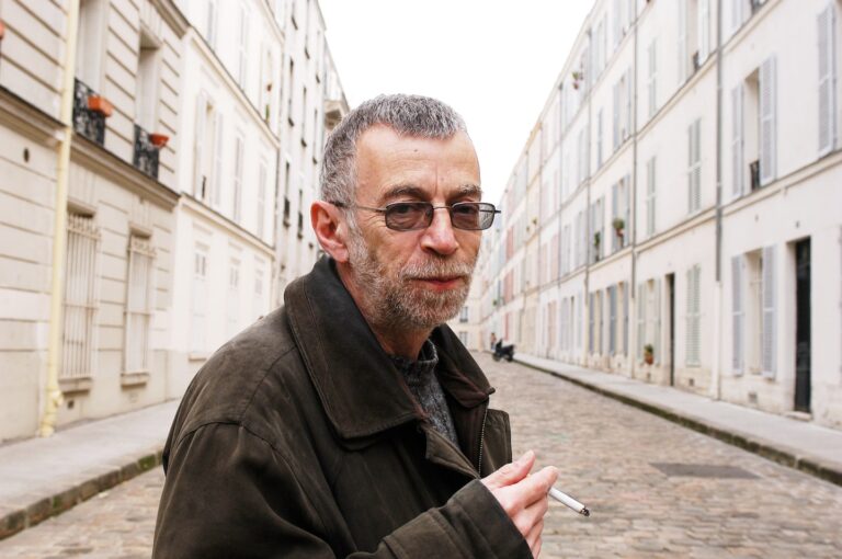 రష్యన్ కవి మరియు రాజకీయవేత్త లెవ్ రూబిన్స్టెయిన్ 76 సంవత్సరాల వయసులో మరణించారు