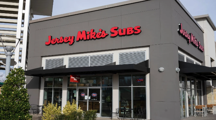 మరిన్ని రెస్టారెంట్లు ఆర్డరింగ్ని ఆటోమేట్ చేయడంతో వాయిస్ AI విస్తరిస్తూనే ఉంది