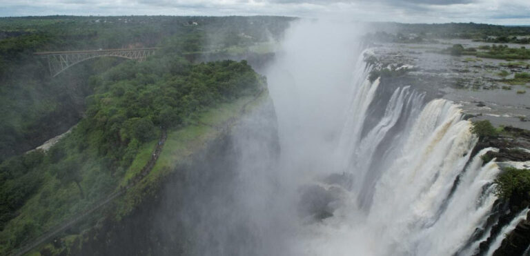 జాంబియా టూరిజం బోర్డు మిస్టర్ వెయిల్ను ఉత్తర అమెరికా పబ్లిక్ అఫైర్స్ మరియు ట్రావెల్ ట్రేడ్ మార్కెటింగ్ డైరెక్టర్గా నియమించింది