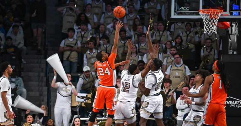 సిరక్యూస్ ఆరెంజ్ పురుషుల బాస్కెట్బాల్: జార్జియా టెక్కి నష్టం నుండి 3 టేకావేలు