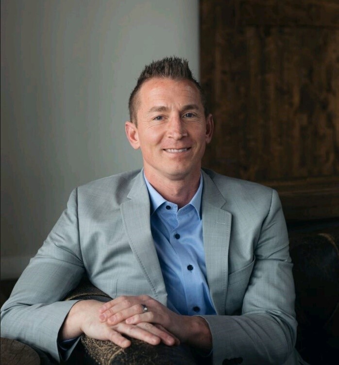 ఇనాలై వరల్డ్వైడ్ వినూత్న ఆర్థిక విద్యా వేదికను ప్రారంభించింది