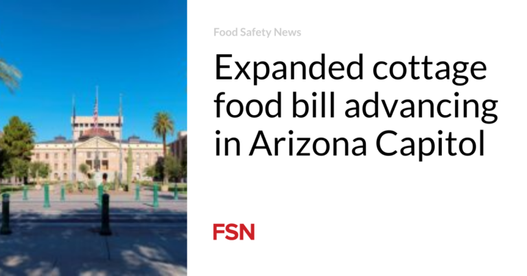 అరిజోనా స్టేట్ క్యాపిటల్ వద్ద కాటేజ్ మీల్స్ విస్తరణ కదలికలు