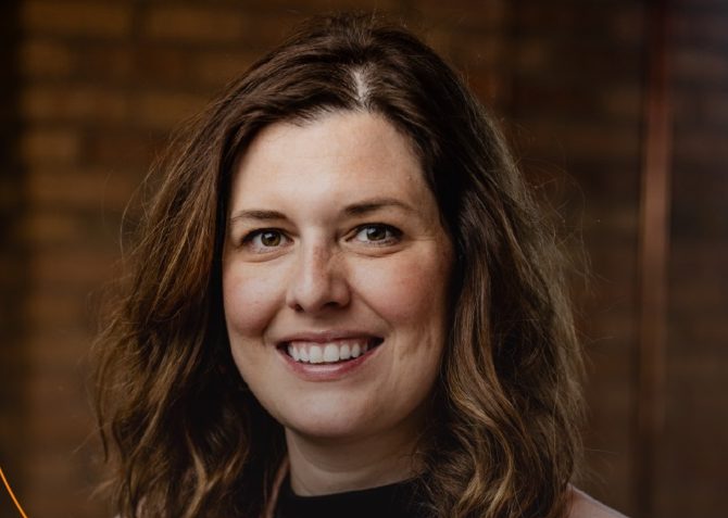 మీడియా బ్రిడ్జ్ టోని డాండ్రియాను జంట నగరాల అధ్యక్షుడిగా పేర్కొంది