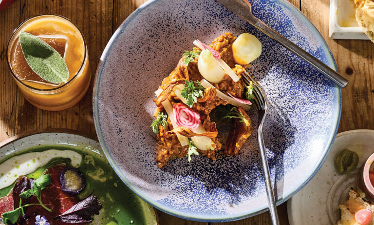 ఫుడ్ జర్నీ: చార్లెస్టన్లో ఉన్నప్పుడు ఎక్కడ తినాలి