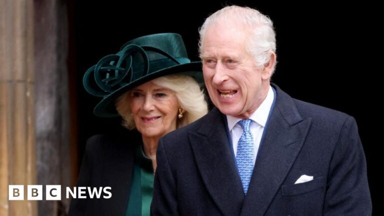 కింగ్ చార్లెస్ ఈస్టర్ చర్చి సేవలో బహిరంగంగా కనిపిస్తాడు