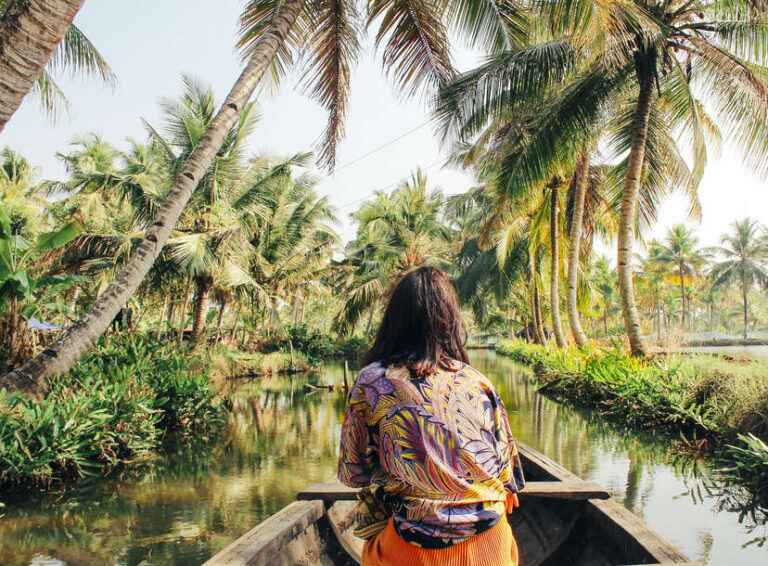 ట్రావెల్ టెర్మినాలజీ: ఎ గైడ్ టు కామన్ ట్రావెల్ ట్రెండ్స్ మరియు టెర్మినాలజీ