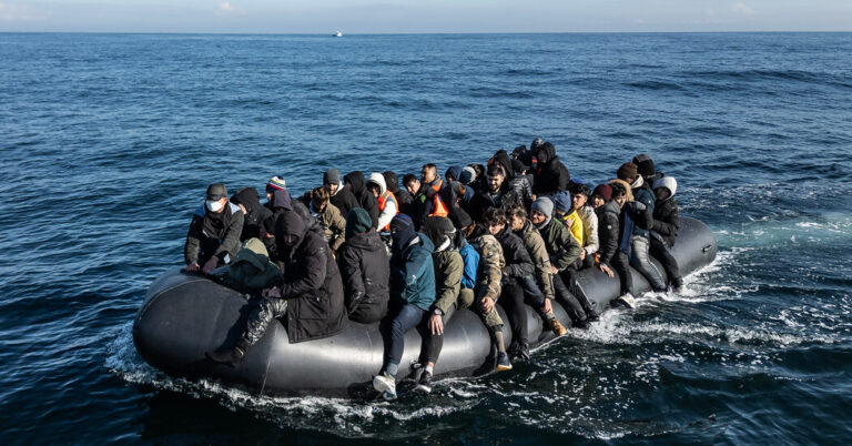 బ్రిటన్ పౌర మరియు రాజకీయ హక్కులను వెనక్కి తీసుకుంటోందని ఐక్యరాజ్యసమితి పేర్కొంది