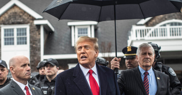 ప్రెసిడెంట్ ట్రంప్ బిడెన్ పందిలా కట్టివేయబడిన చిత్రంతో కూడిన వీడియోను పంచుకున్నారు