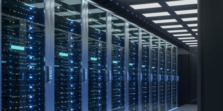 AI అధికారులు సాంకేతిక విప్లవాన్ని శక్తివంతం చేయడానికి శిలాజ ఇంధనాల వైపు చూస్తారు