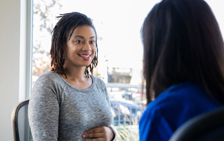 తల్లులు మరియు పిల్లల మధ్య ఆరోగ్య అంతరాన్ని మూసివేయడం