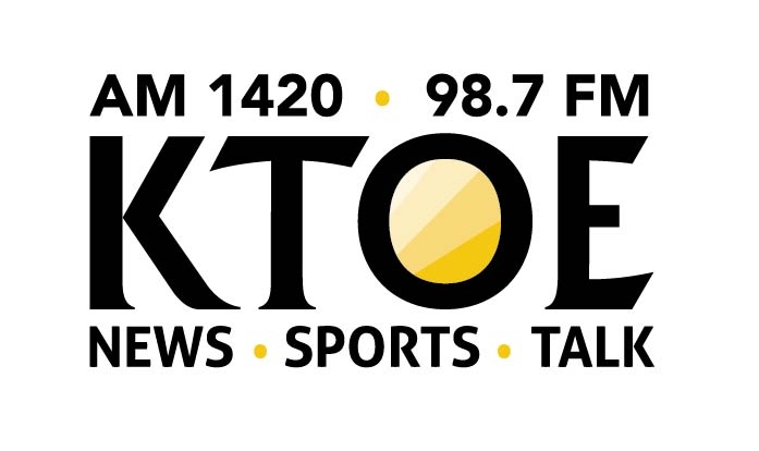 రికీ కాబ్ యొక్క న్యాయవాది అనవసరమైన రాజకీయ ప్రభావం ద్వారా న్యాయాన్ని అణచివేయడానికి ప్రయత్నిస్తున్నారని ఆరోపించారు