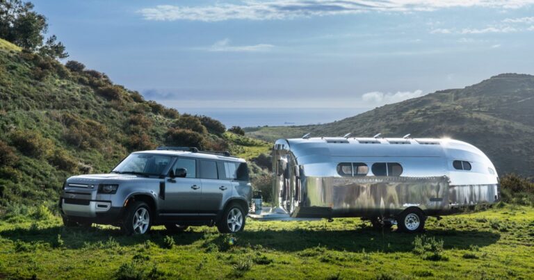 బౌలస్ సరికొత్త 2025 రివెట్ ట్రావెల్ ట్రైలర్ను ప్రారంభించింది.ఇది అద్భుతమైన రెట్రో ఆధునికమైనది