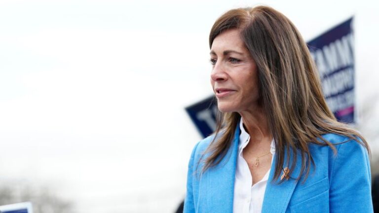 టామీ మర్ఫీ న్యూజెర్సీ సెనేట్ ప్రచారాన్ని రద్దు చేసింది