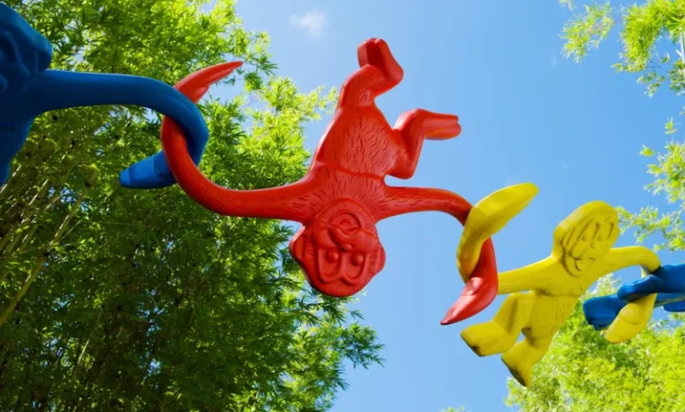 విభిన్న ప్రయాణికుల కోసం వర్జిన్ హోటల్స్ ఛాంపియన్స్ కలుపుకొని ప్రయాణం