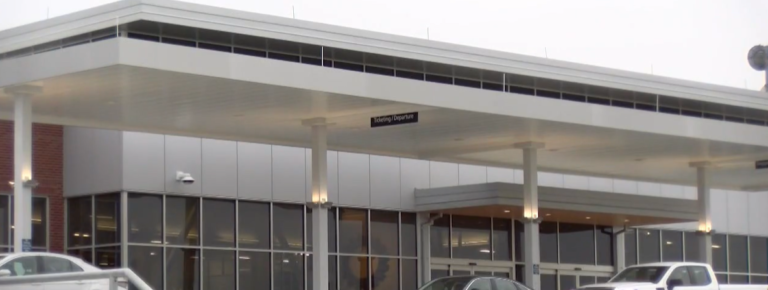 ఫెడరల్ ఏవియేషన్ అడ్మినిస్ట్రేషన్ ప్రకారం సూర్యగ్రహణం విమాన ప్రయాణాన్ని ప్రభావితం చేస్తుంది