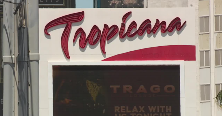 రిసార్ట్ను శాశ్వతంగా మూసివేస్తే ట్రోపికానా ఉద్యోగులకు ఏమి జరుగుతుంది?